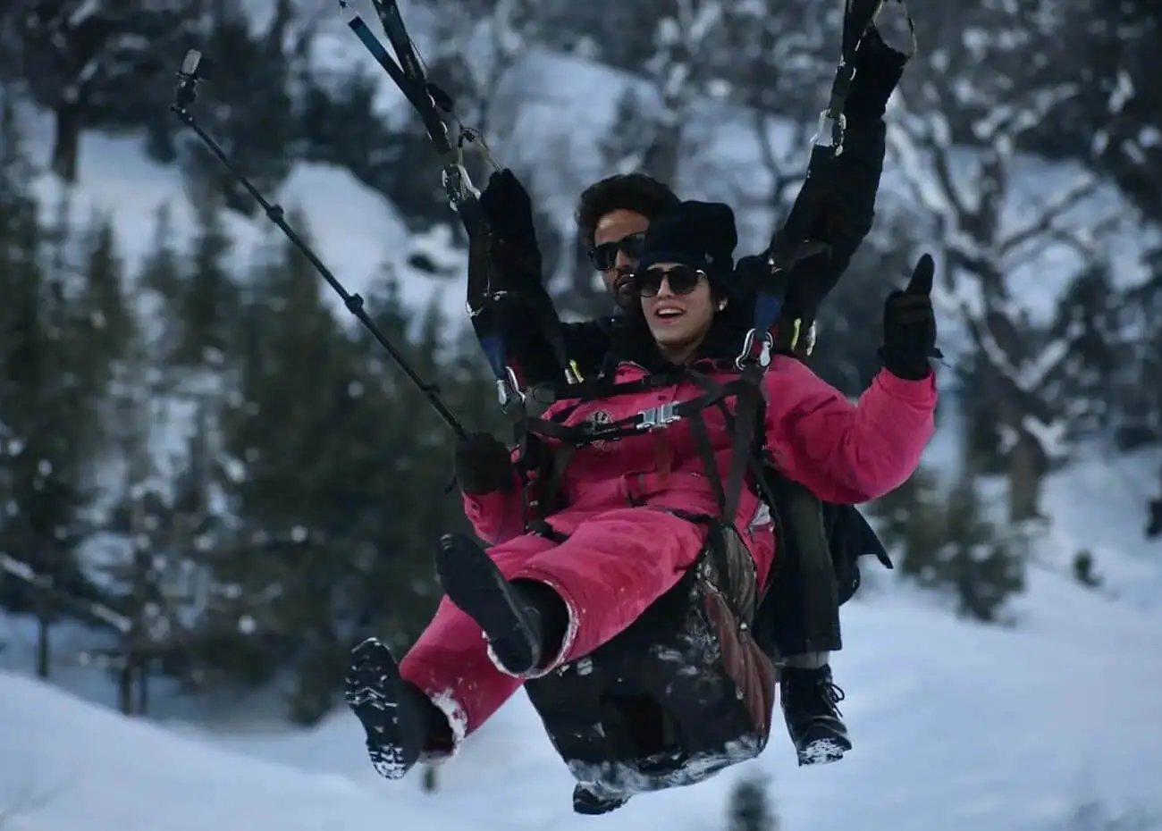 Paragliding in Himachal